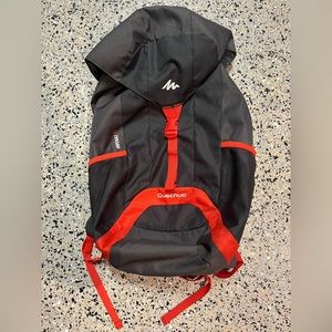COPY - Quechua Arpenaz 40 Backpack/Daypack  Black/Orange